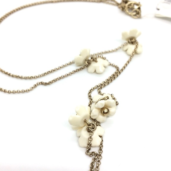 VINTAGE 90S LIZ CLAIBORNE FLOWER CLUSTER NECKLACE WHITE GOLD TONE LONG CHAIN - Picture 8 of 13